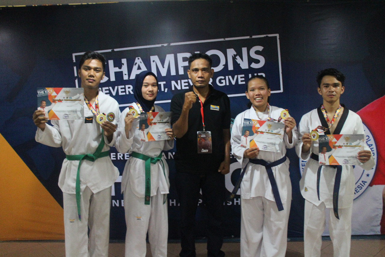 Atlet Taekwondo Teknokrat Boyong Empat Medali Emas