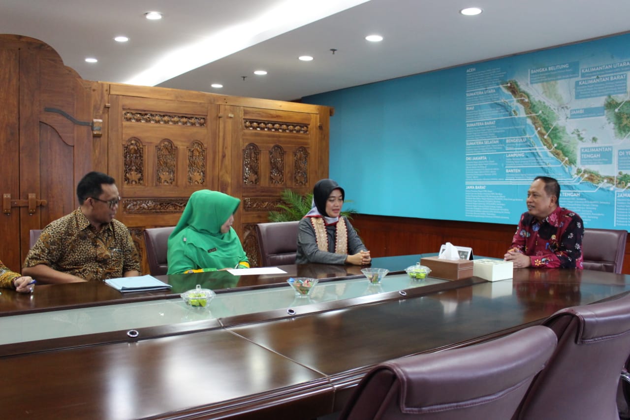 Menristekdikti Beri Lampu Hijau Unila Buka Prodi Pendidikan Bahasa Lampung