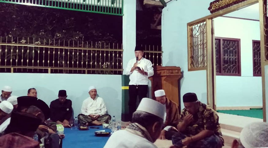 Hari Santri, PCNU Pringsewu Ziarah ke Makam KH Ghalib  