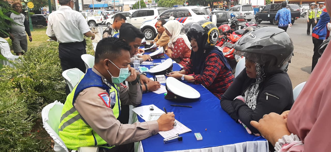 Satlantas Polres Metro Gelar Sidang di Tempat