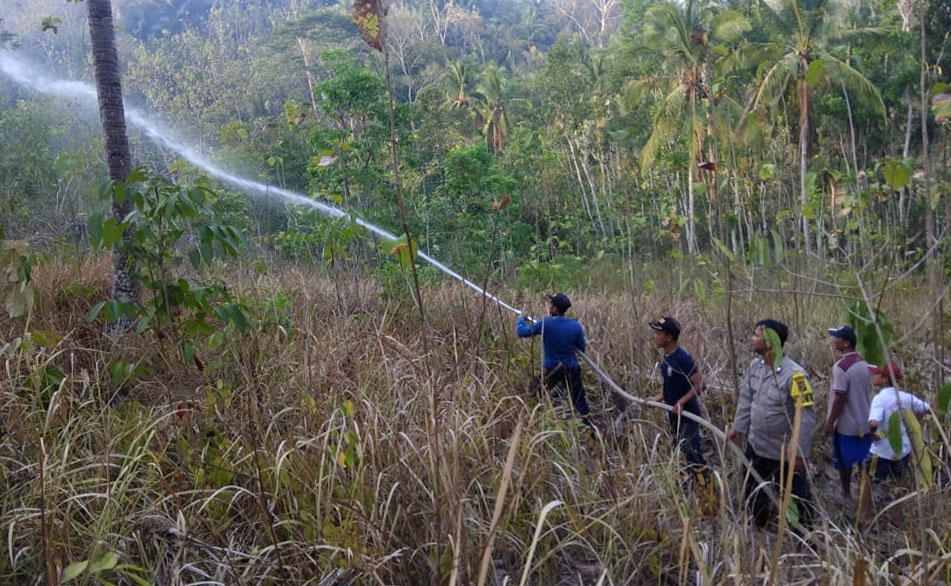 Sehari, Dua Kebakaran di Pagelaran