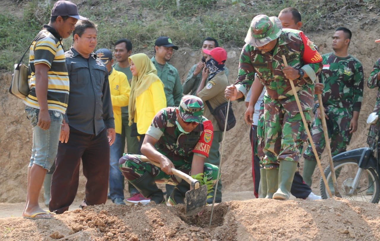 Ribuan Pohon Ditanam di Lokasi TMMD