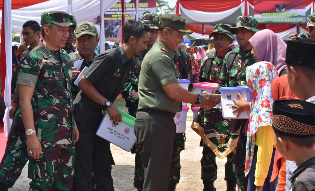 Bupati Buka TMMD Ke-106 di Bandarnegeri Suoh