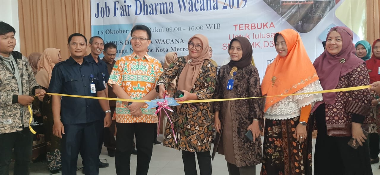 Job Fair Darma Wacana Gandeng 18 Perusahaan