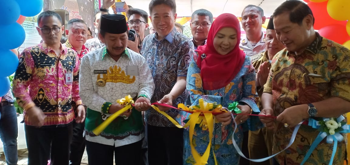 HaiToms Pusat Oleh-oleh Lampung Beri Promo Grand Opening