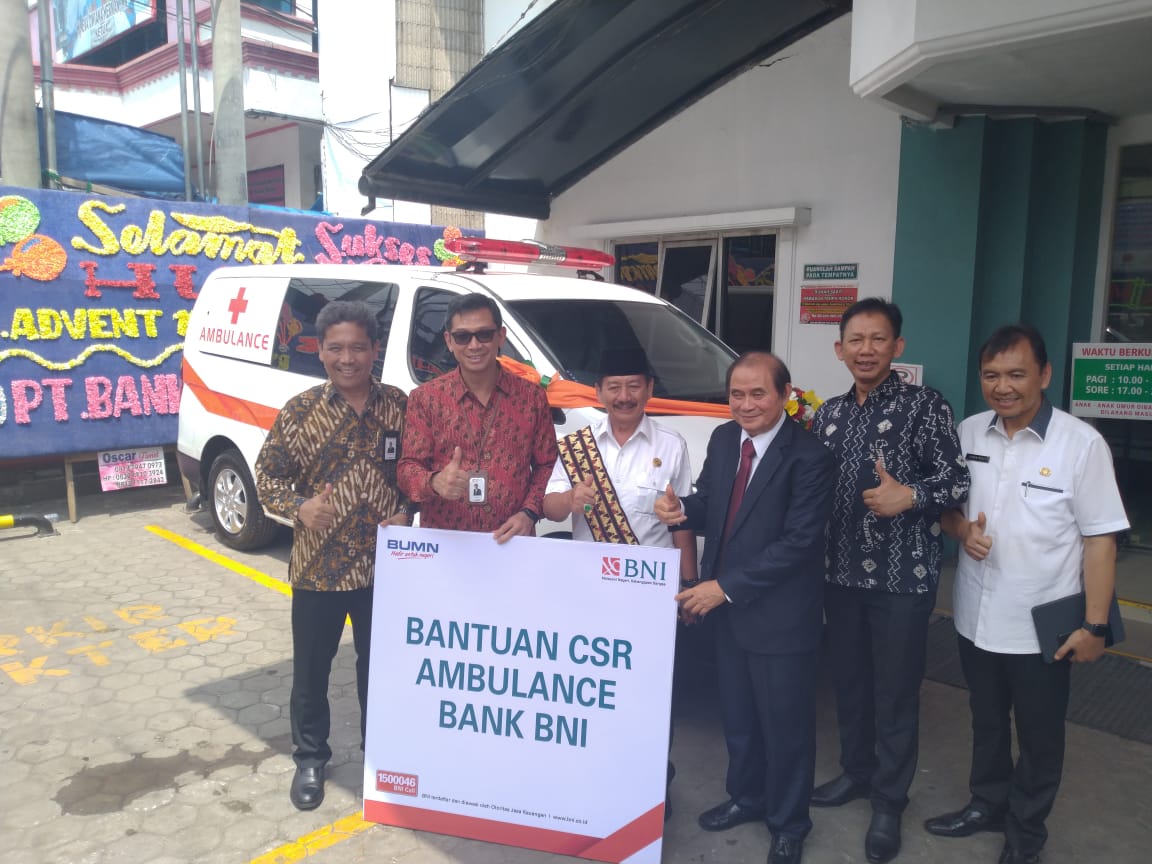 BNI Tanjungkarang Bantu RS Advent Mobil Ambulance
