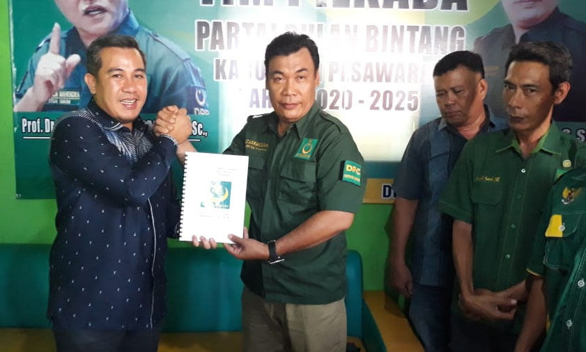 Kembalikan Berkas, Dendi Ajak PBB Bangun Pesawaran Bersama