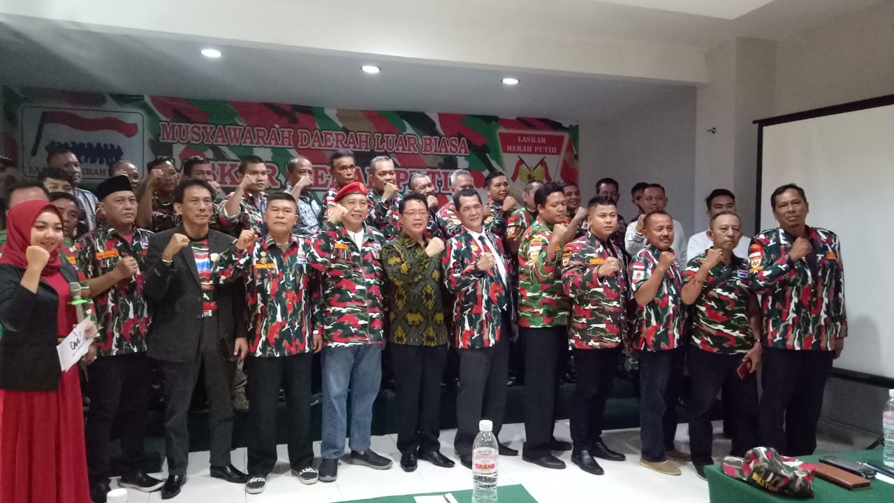 Pattahul Arifin Nahkodai Laskar Merah Putih