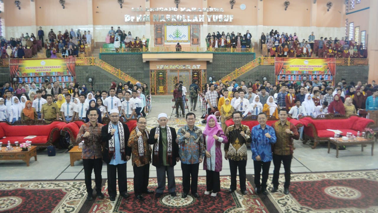 Universitas Teknokrat Indonesia Gelar Seminar Internasional