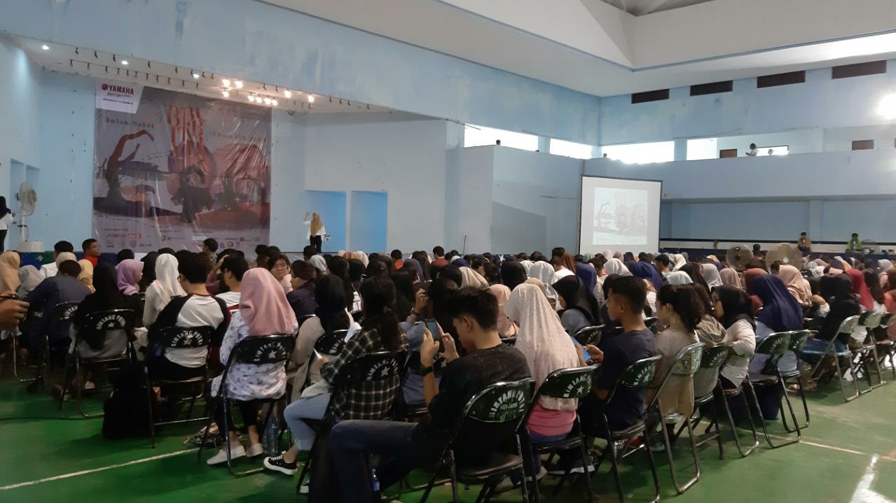 Tunjukkan Baktinya, Mahasiswa ITB asal Lampung Motivasi Pelajar Lanjutkan Pendidikan Lebih Tinggi