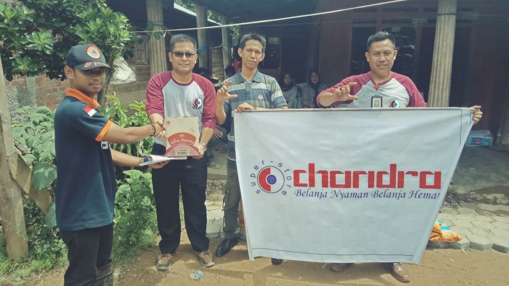 Chandra Peduli Kasih Beri Bantuan untuk Korban Longsor