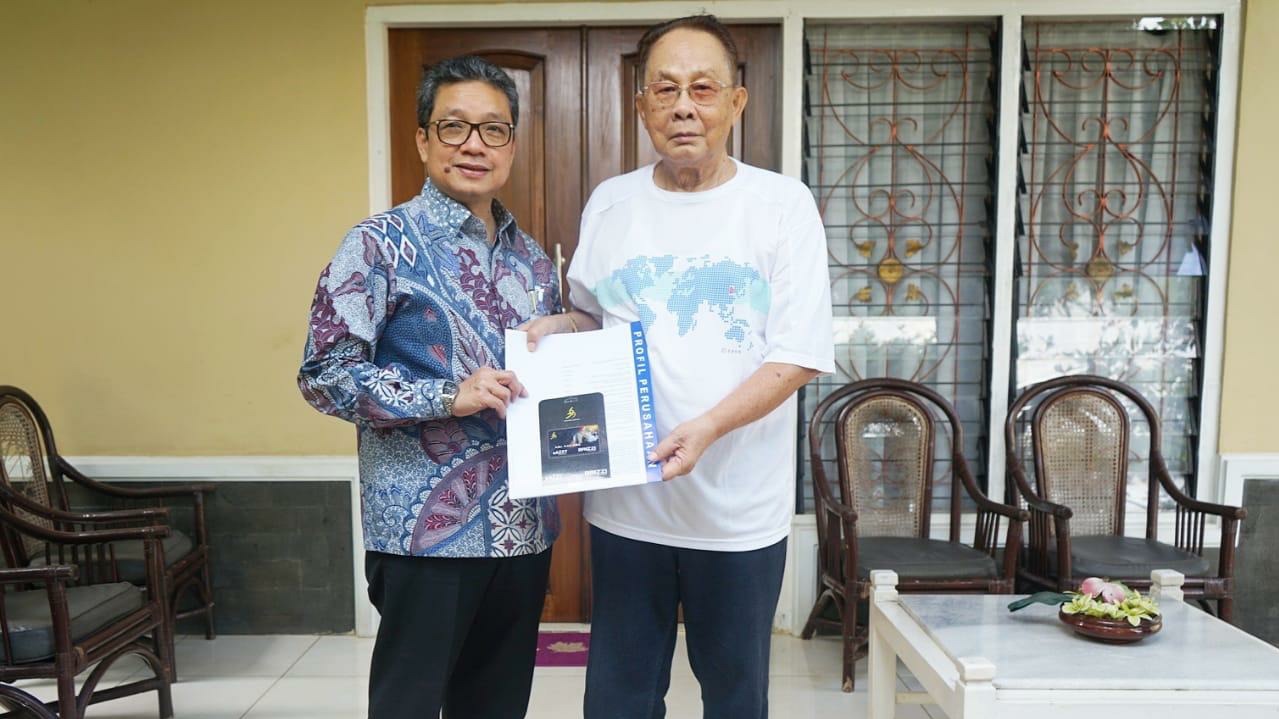 HUT ke-54, Bank Lampung Kunjungi Para Sesepuh