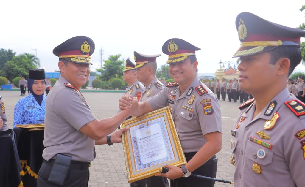 Kapolres Lambar Juara II Polisi Teladan