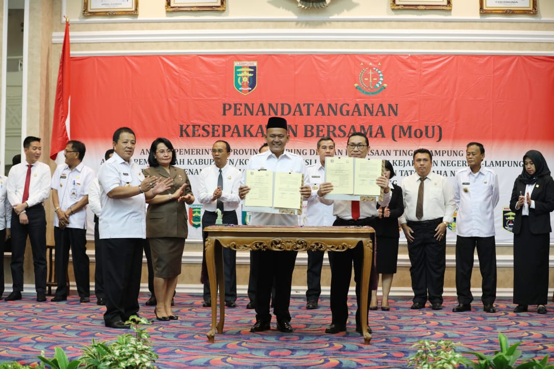 Gubernur dan Kepala Daerah se-Lampung MoU dengan Kejaksaan