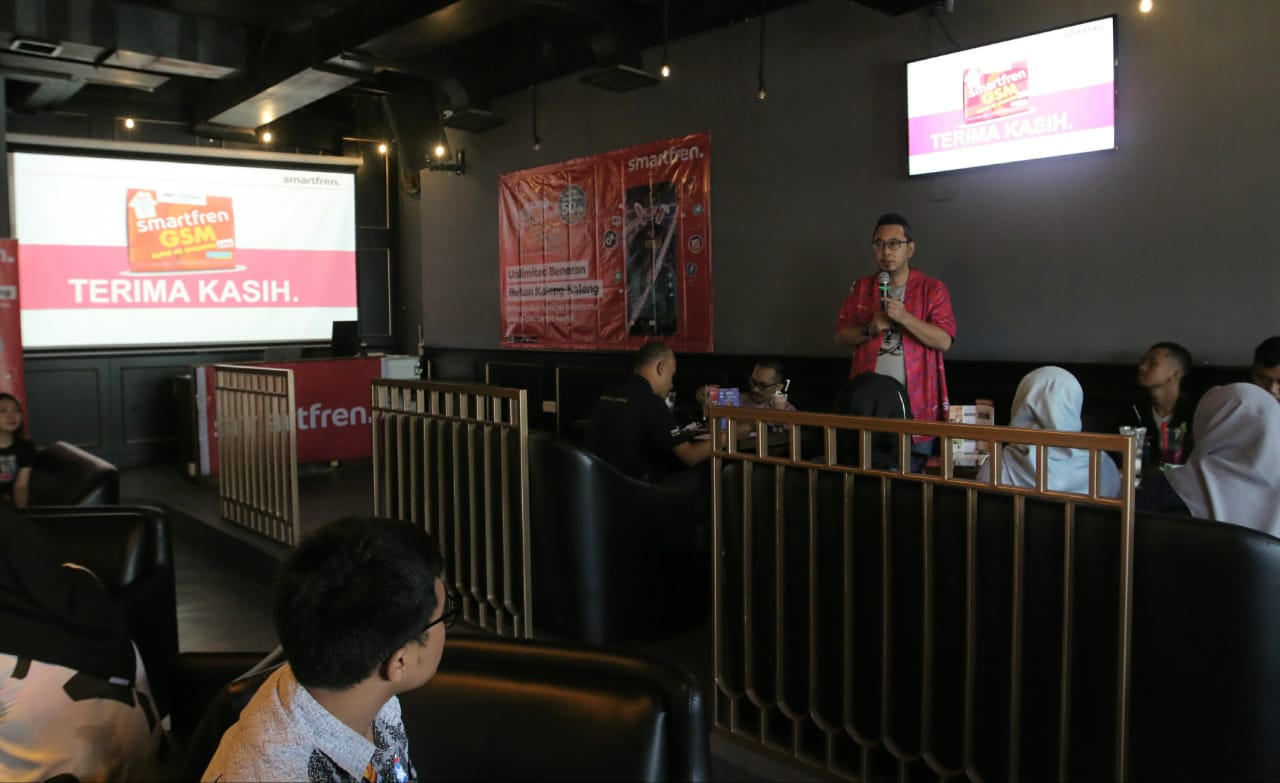 Smartfren Kukuhkan Diri Sebagai Raja Paket Internet Unlimited