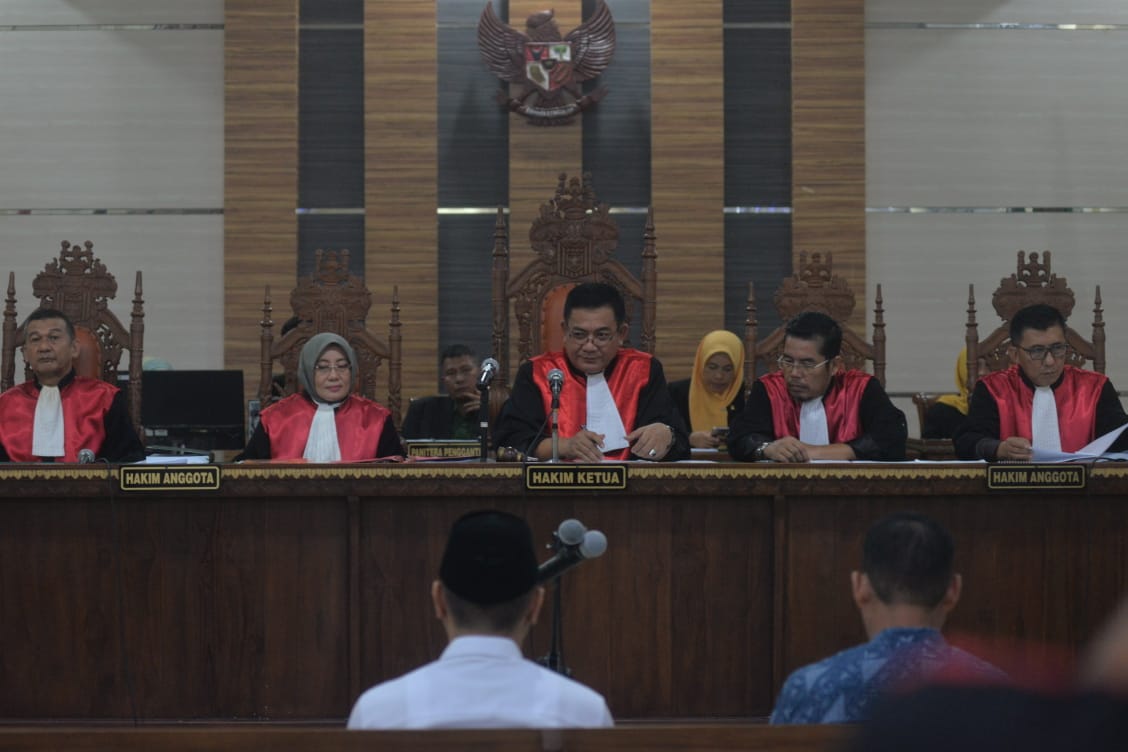 Berdalih Ganggu Persidangan Agung, Majelis Hakim Batasi Awak Media Ambil Foto dan Video