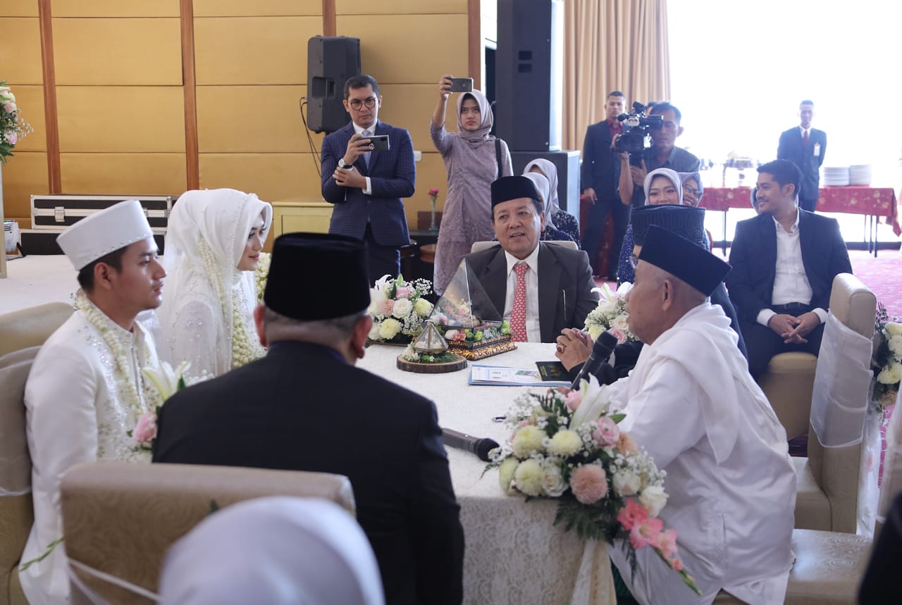 Gubernur Lampung dan Ketua DPD Jadi Saksi Pernikahan Jihan