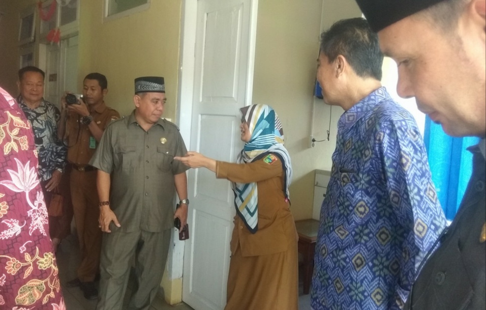 Sidak ke RSUDBM, Wakil Ketua Komisi IV DPRD Tanggamus Dimarahi Petugas