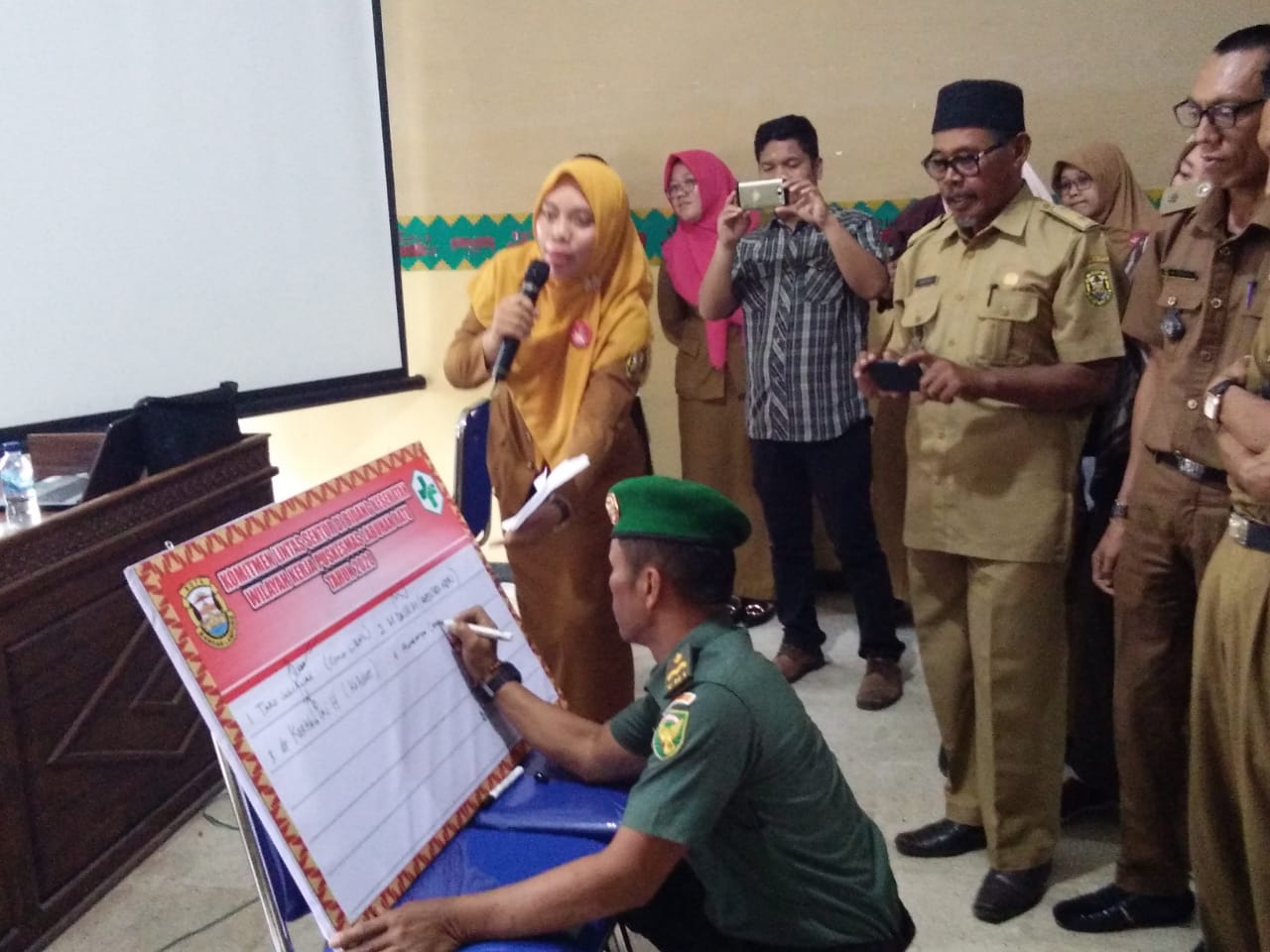 Babinsa Kupang Kota Hadiri Kegiatan Lokakarya Mini Lintas Sektoral