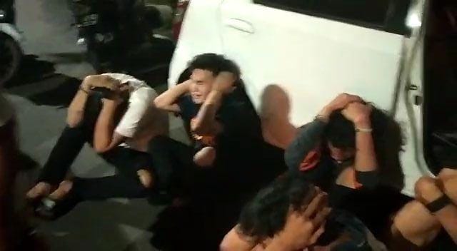 Viral Video Lima Remaja Kepergok Bobol Warung, Satu Pelaku di Bawah Umur