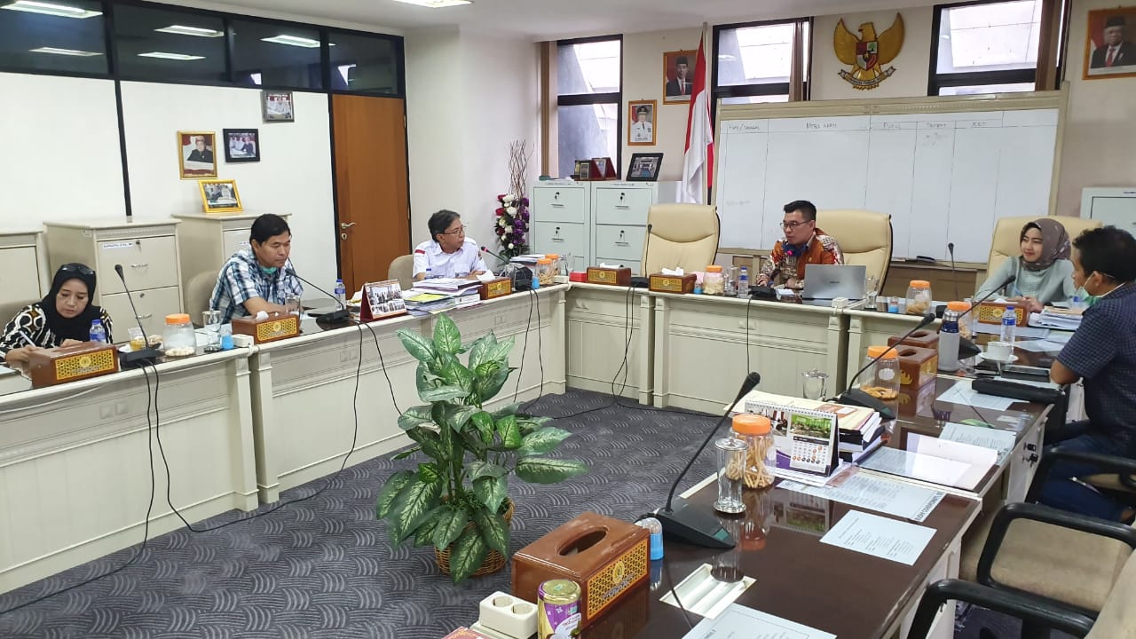 Bahas Covid-19, Komisi V DPRD Lampung Ajak PBL Lampung