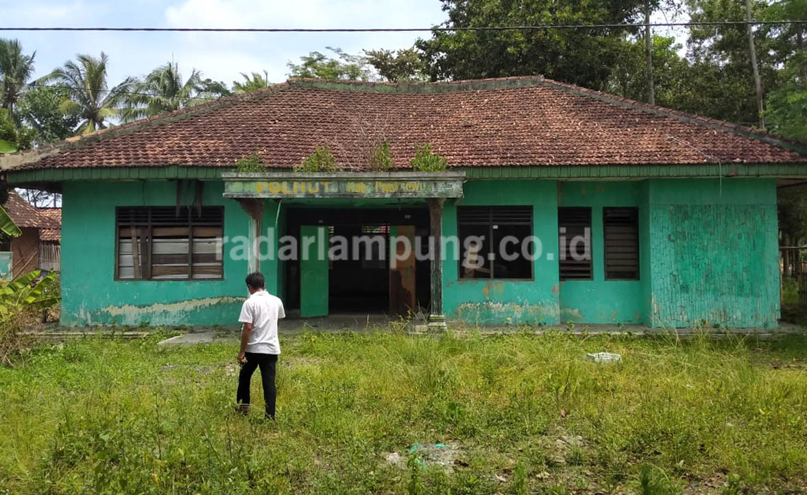 Keluarga Siapa Ini? Tewas Di Bekas Kantor Polhut