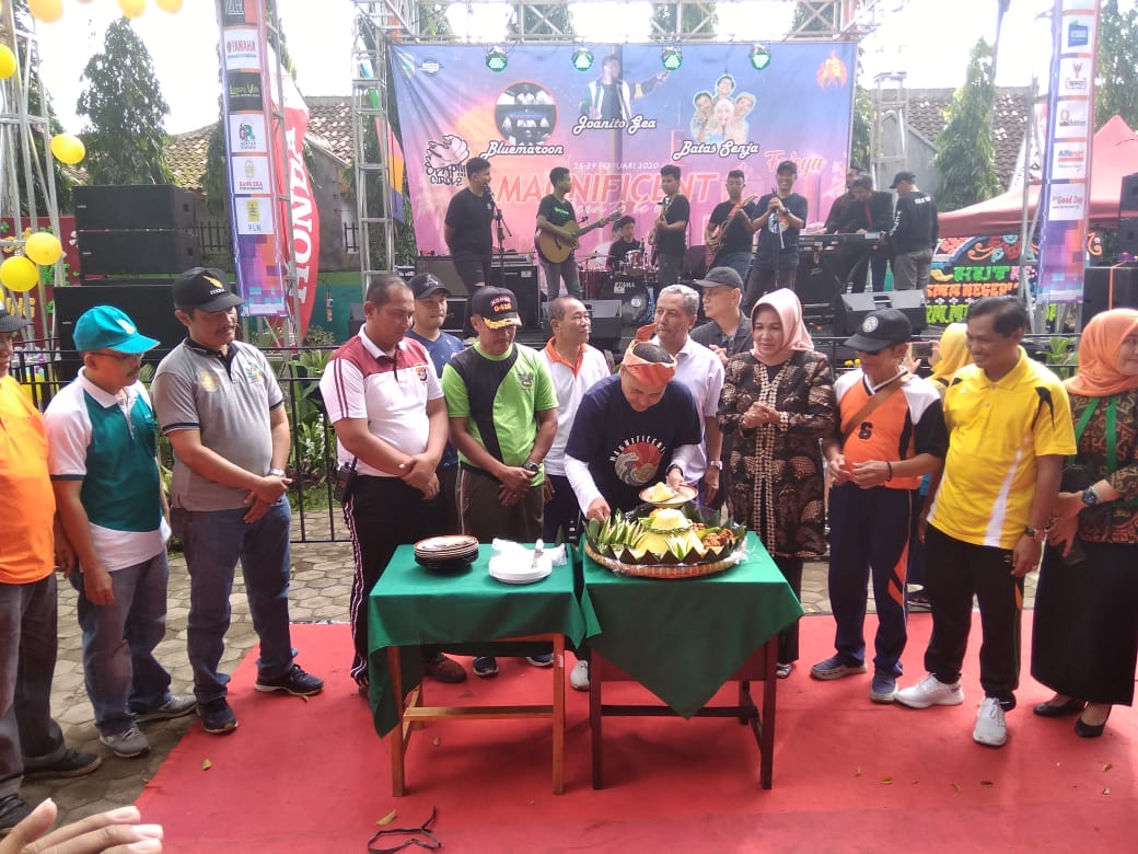 Danramil 410-05/TKP Hadiri Peringatan HUT SMAN 9