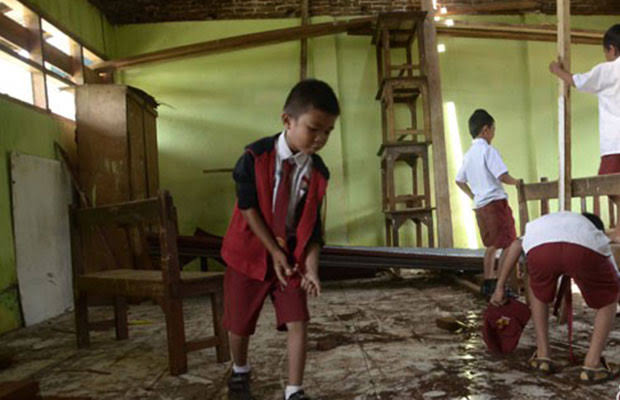 Bakal Direnovasi, Siswa Dua Sekolah Ini Segera Dipindahkan