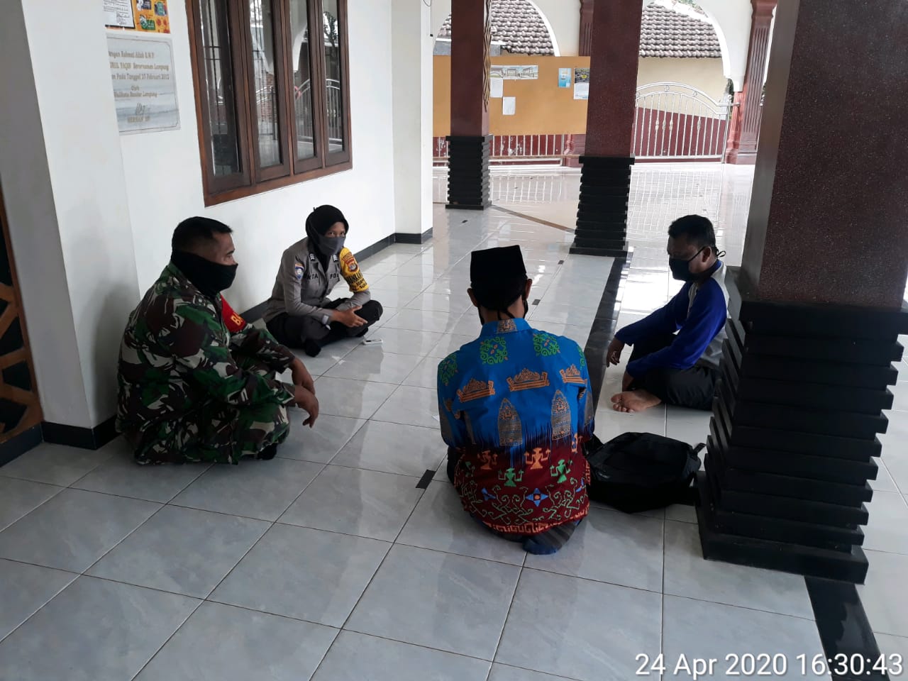 Babinsa Koramil 410-06/KDT Sosialisasi Beribadah Selama Bulan Ramadan