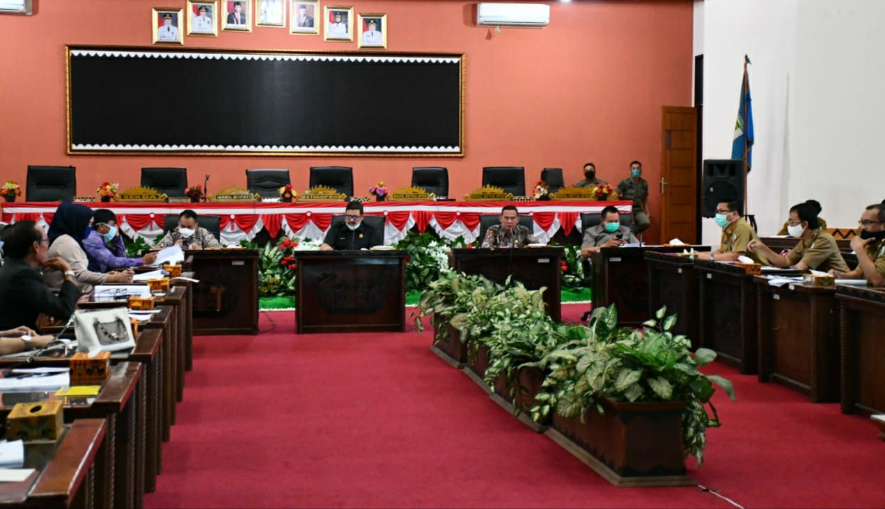 Wakil Ketua DPRD Tuding Dewan Kencang 86?