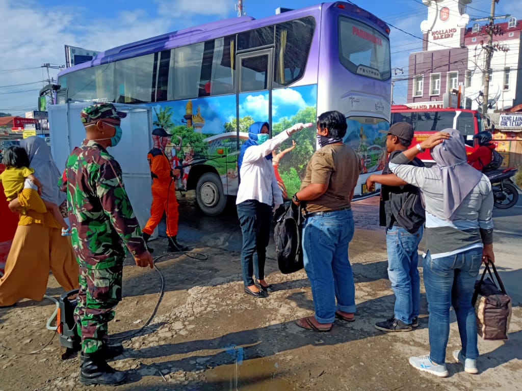 Tim Gugus Tugas dari Kodim 0410/KBL Terus Gencar Perangi Virus Corona