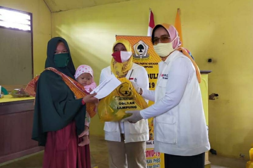 IIPG Lampung Bagikan 700 Paket Sembako dan Masker di Lambar