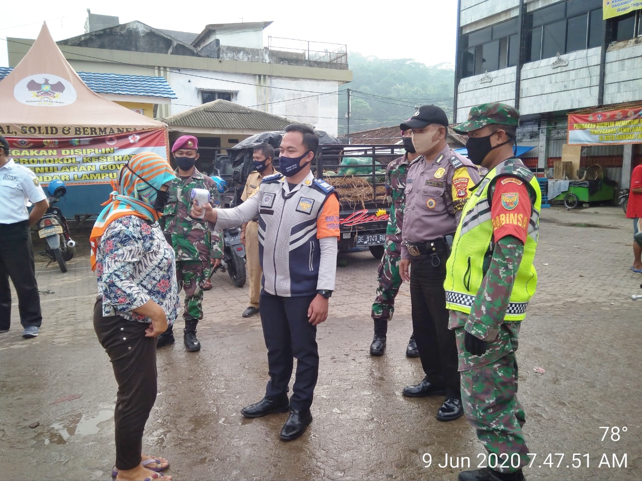 Petugas Gabungan Penanganan Covid-19 Lakukan Himbauan ke Masyarakat