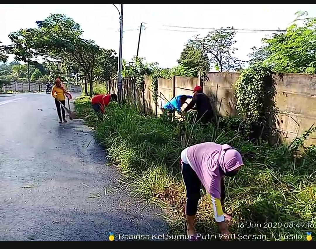 Koramil 410-02/TBS Laksanakan Gotong royong di Kelurahan Garuntang