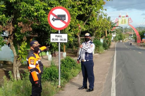 Pukul 06.00-08.00 WIB, Angkutan Barang Dilarang Melintas di Jalinbar Tanggamus!