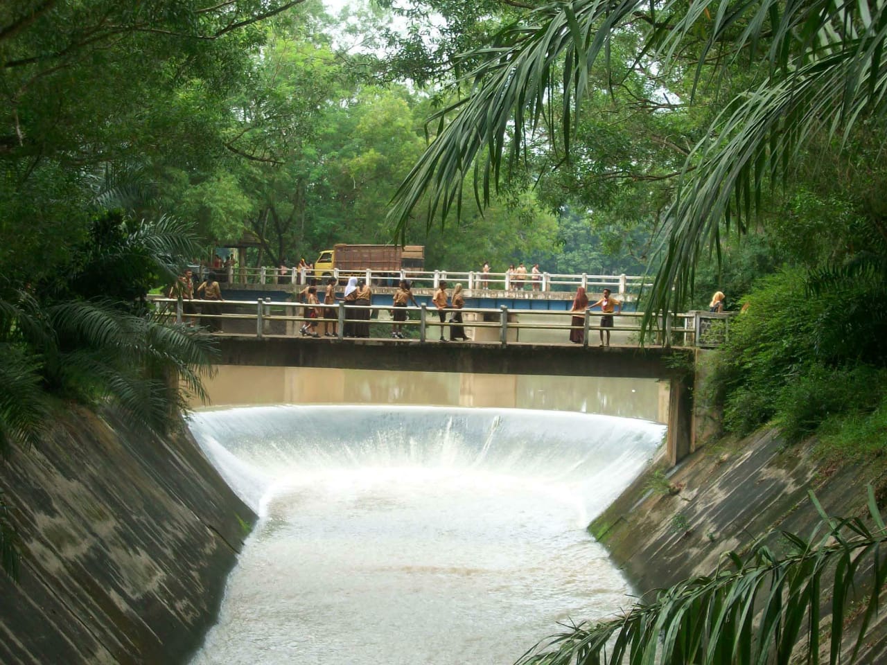 Lamtim Usulkan Pengerukan Dam Swadaya