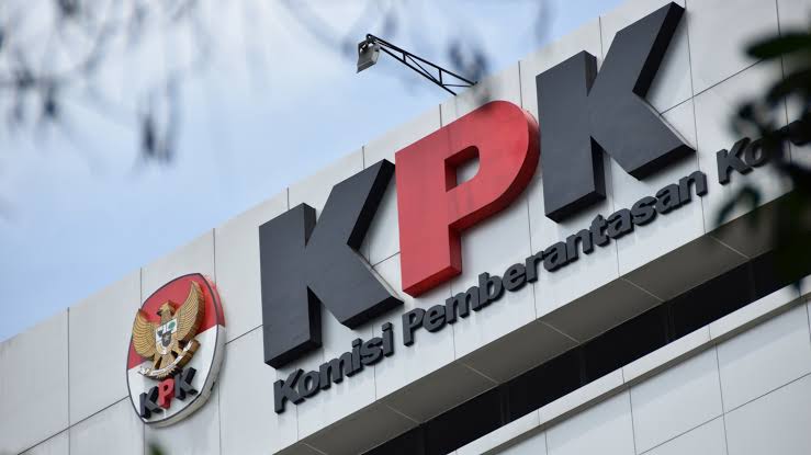 Bupati Lamsel Diperiksa KPK di Jakarta