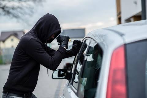 Polres Lamtim Amankan DPO Pencuri Mobil