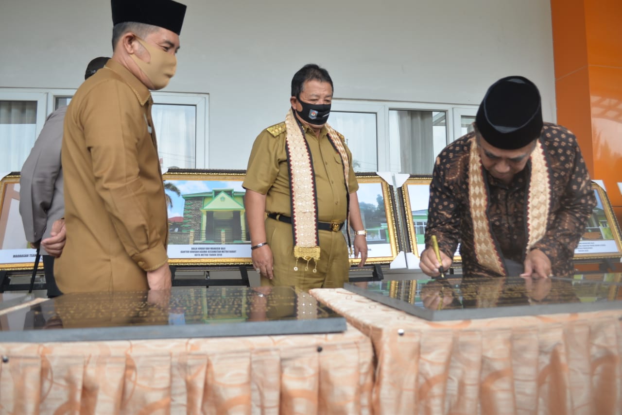 Menteri Agama Resmikan 8 Gedung Baru di Lampung