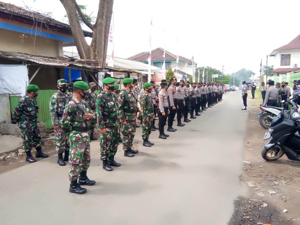 Babinsa Pahoman Laksanakan Pengamanan Sidang Terbuka Sengketa Balon Walikota