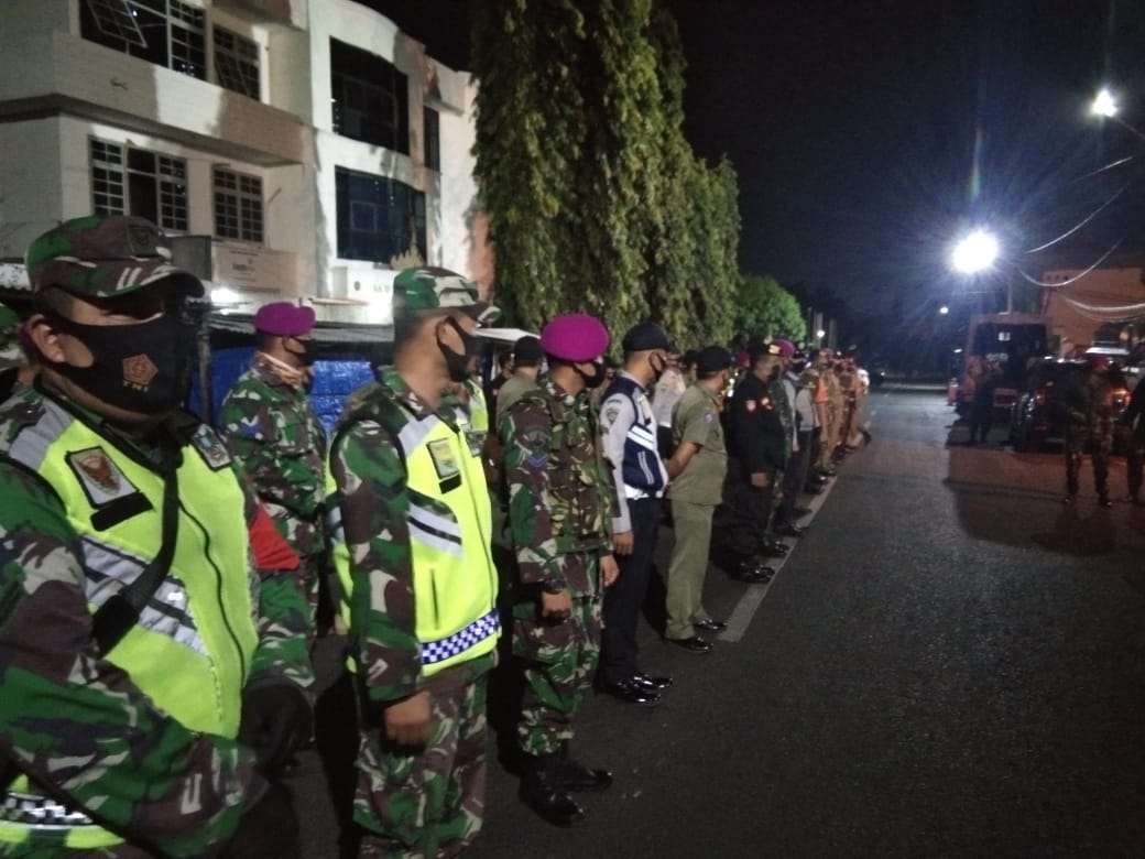 Bersama Gugus Tugas, Kodim 0410/KBL Terus Gencarkan Patroli Malam