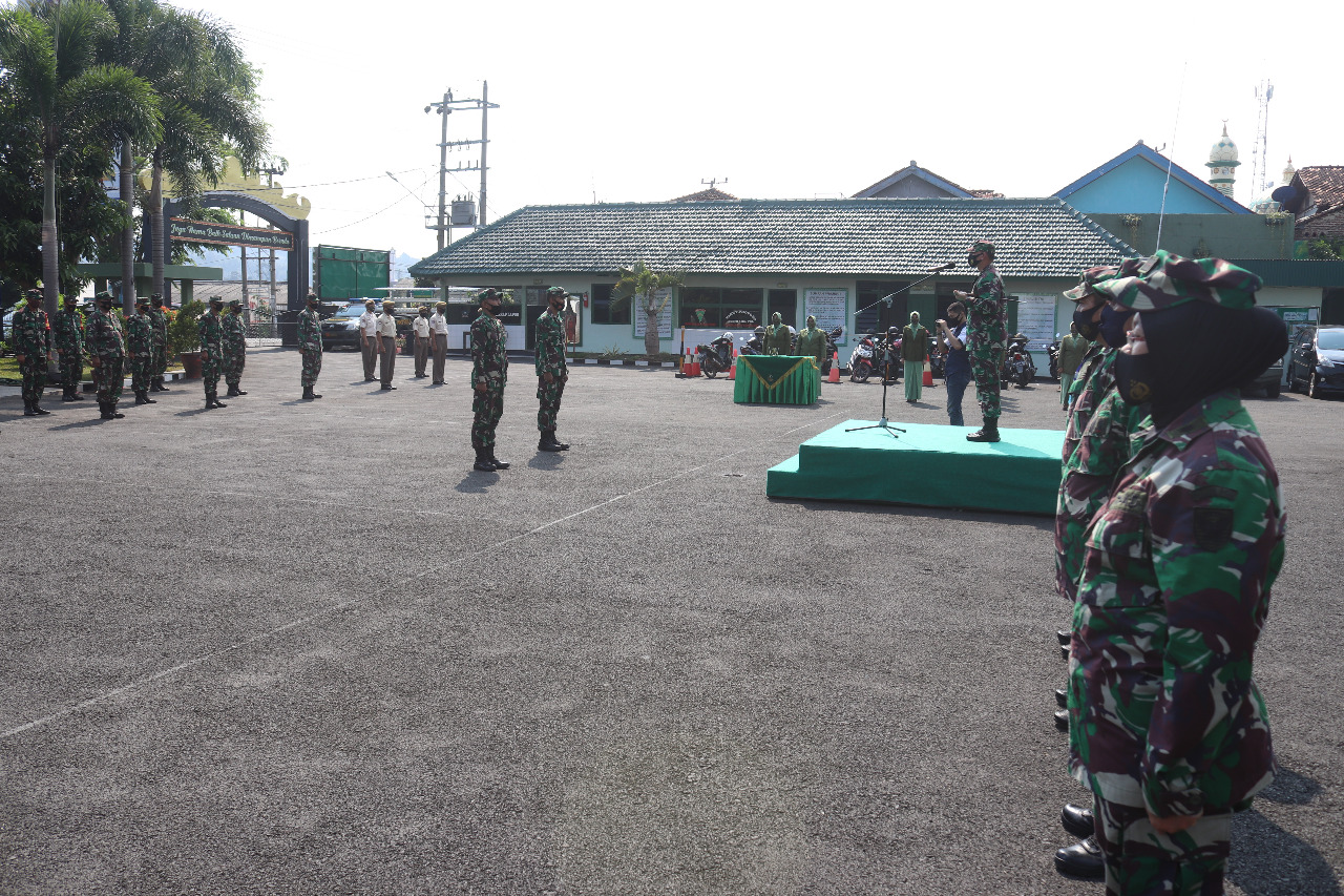 Dandim 0410/KBL Pimpin Corp Raport Satuan Personel Perwira dan Bintara