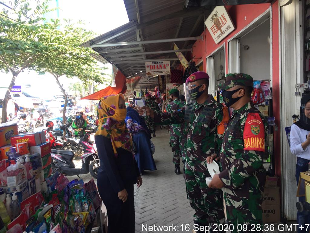 Penegakan Disiplin Protokol Kesehatan di Pasar Wayhalim