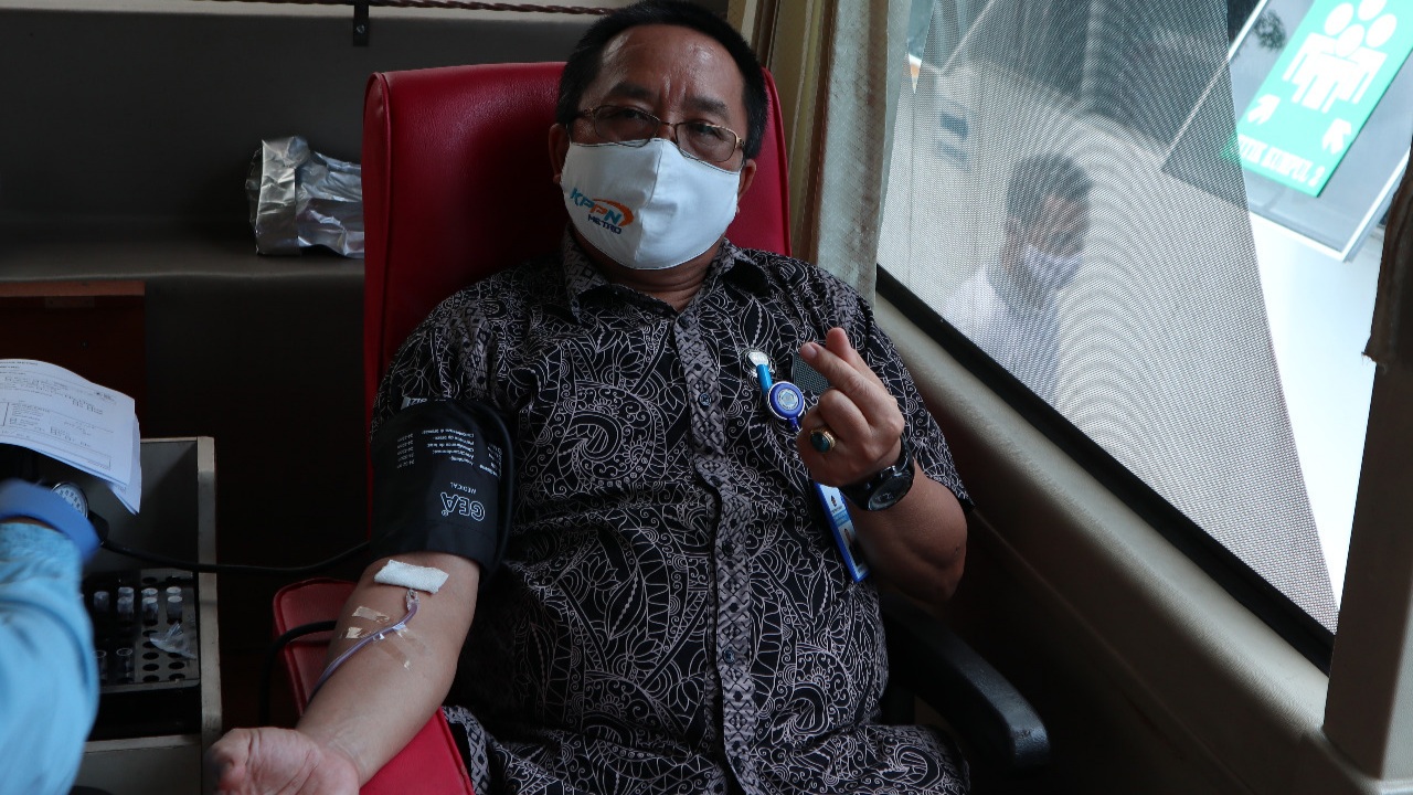 Peringati HORI Ke-74, KPPN Metro Gelar Donor Darah
