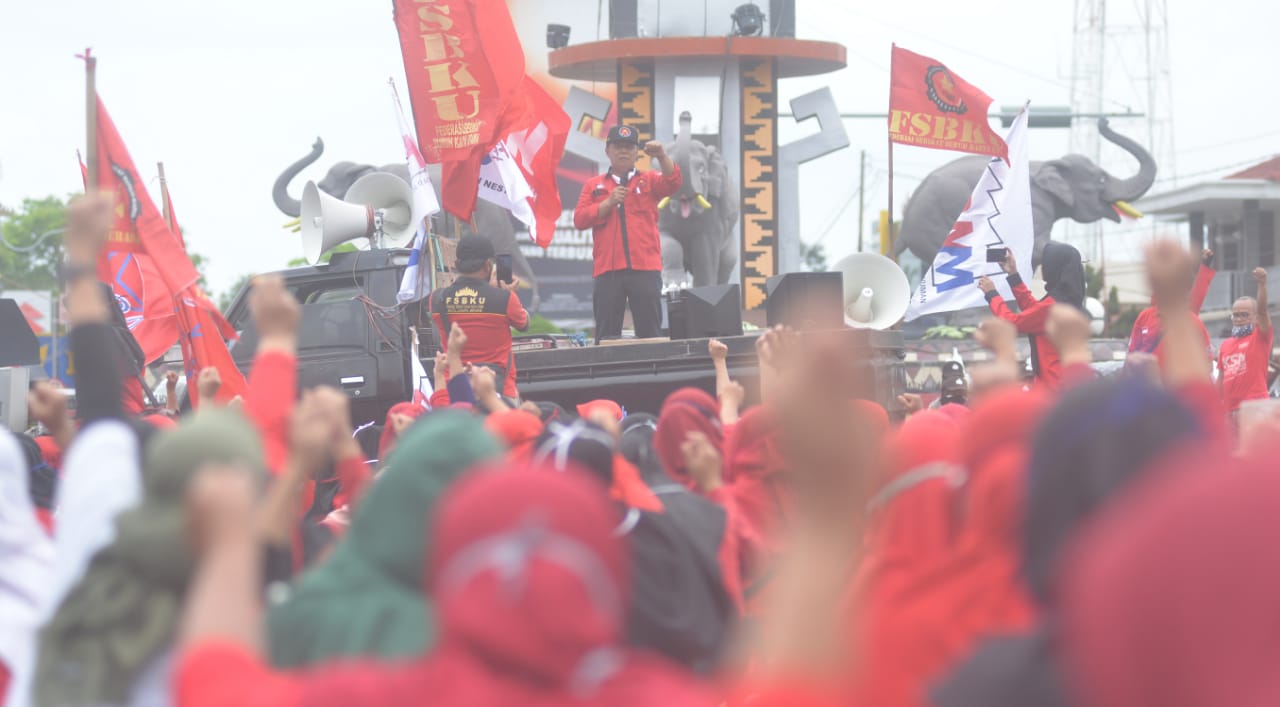 Selain Demo, Buruh Juga Akan Gugat ke MK