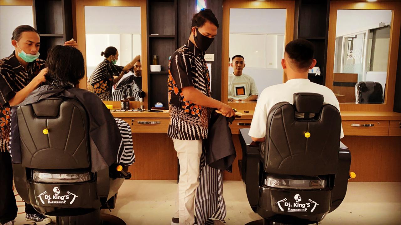 DJ'Kings Barbershop and Coffee tawarkan Program Khusus