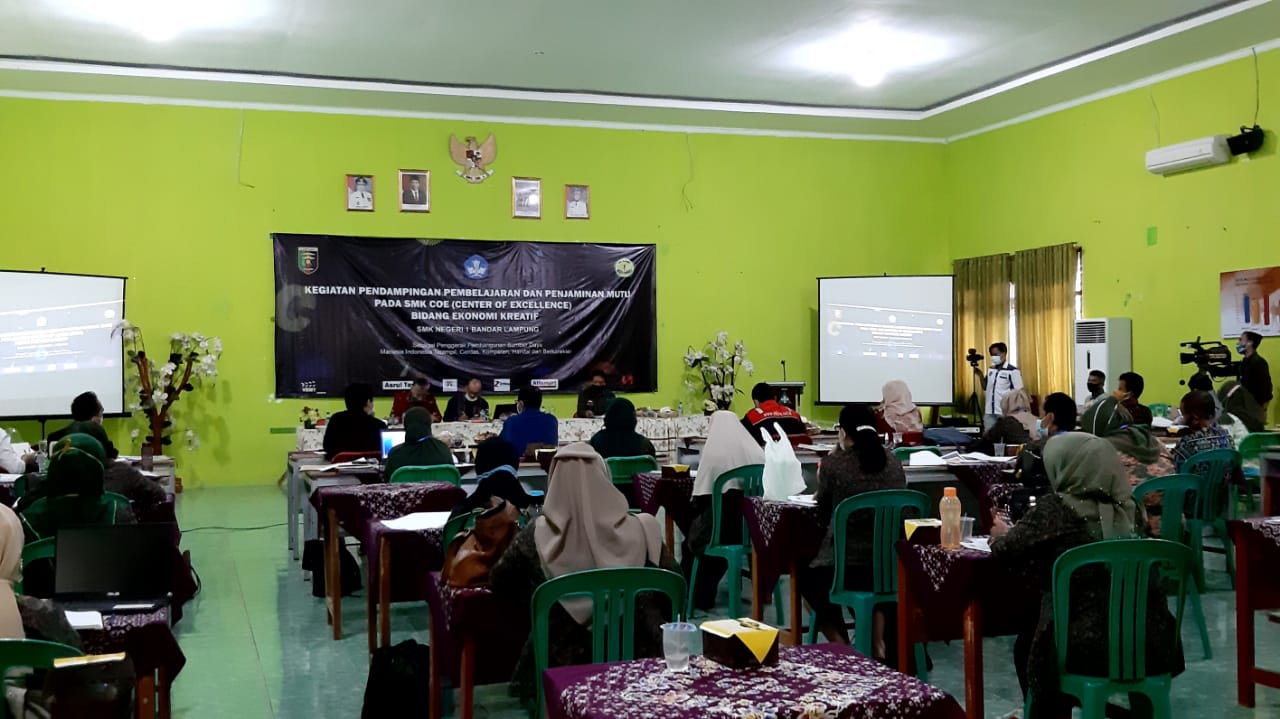 SMKN 1 Didaulat Sebagai SMK CeO Bidang Ekonomi Kreatif