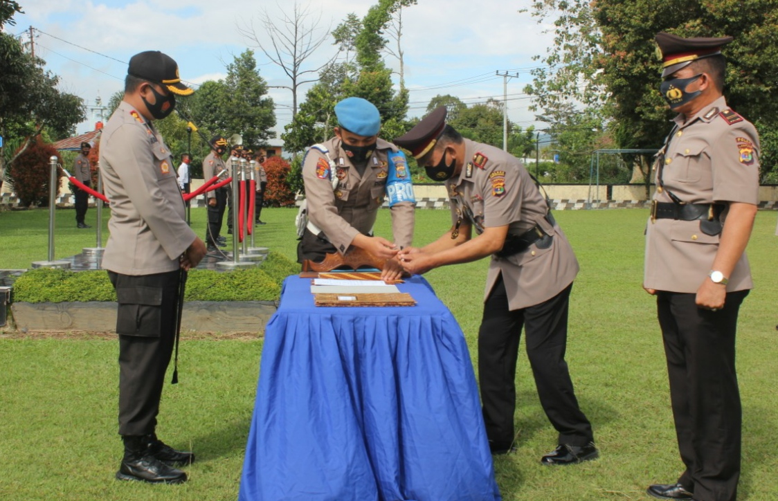 Tujuh Perwira di Polres Lambar Alih Tugas