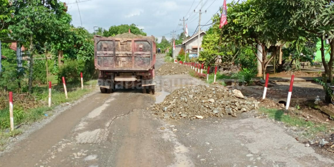 Bertahap, Perbaikan Jalan Penghubung Tegineneng-Lamteng