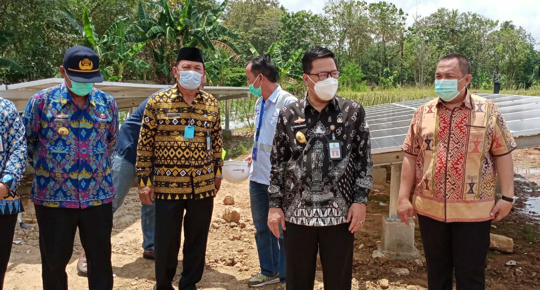 Bantuan Pompa Tenaga Surya Dari PT Bukit Asam, Petani Bisa Tanam Cabai Sepanjang Tahun